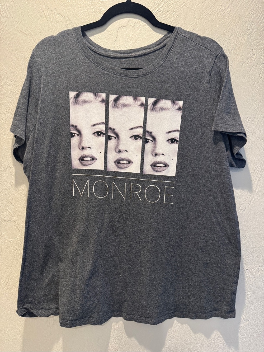 torrid Gray Graphic Short Sleeve Tee - Marilyn Monroe